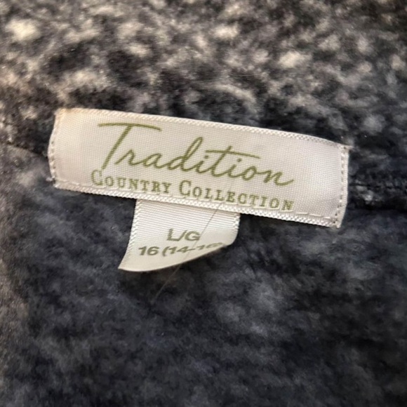 Warm traditions fleece sweater - Picture 2 of 2